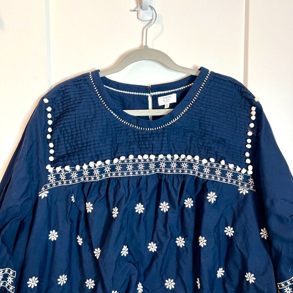 Crown & Ivy Navy Blue Eyelet Lace Scallop Hem Preppy Classic Peasant Top Size 3X - Picture 3 of 6